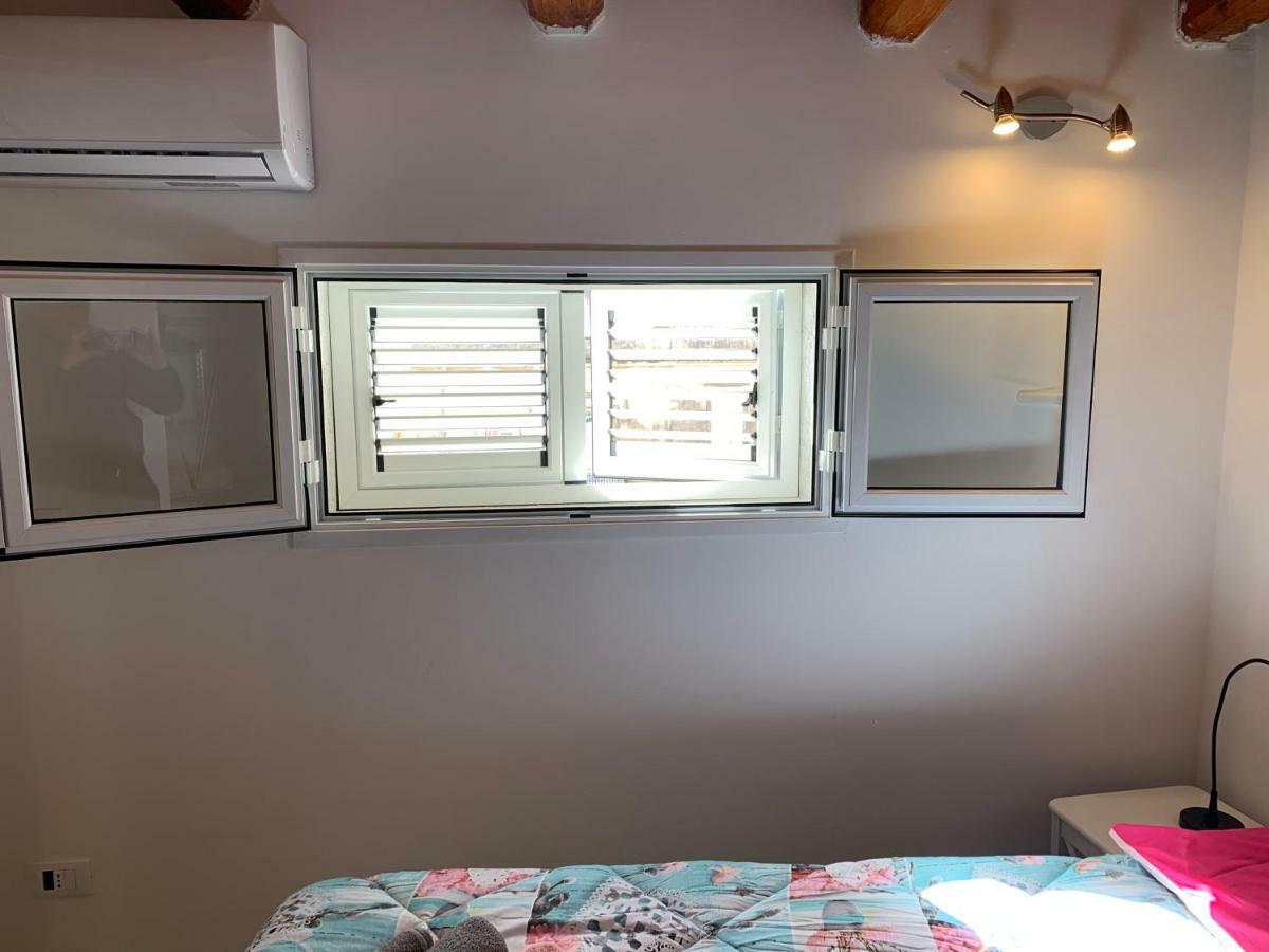 Deni'S Apartments Per 4 Syracuse Ngoại thất bức ảnh