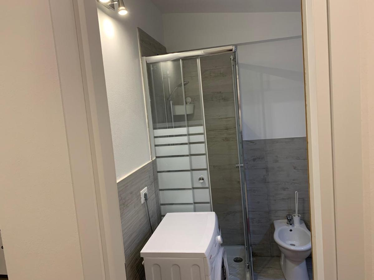 Deni'S Apartments Per 4 Syracuse Ngoại thất bức ảnh